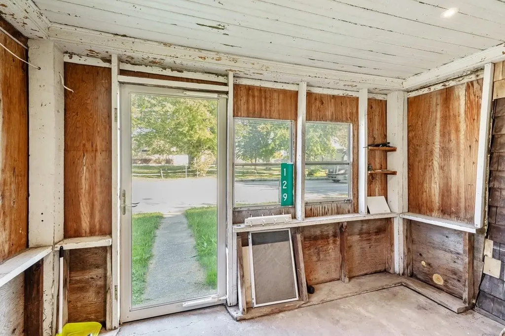 129 North Main Street Alburgh VT 05440