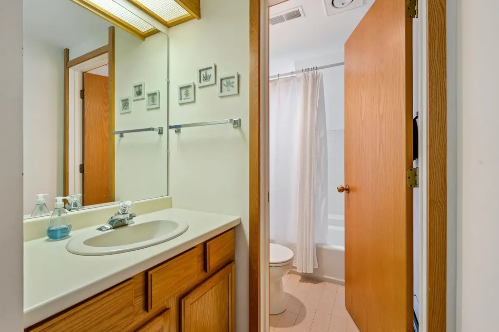 43 Hilltop Road Winhall VT 05340