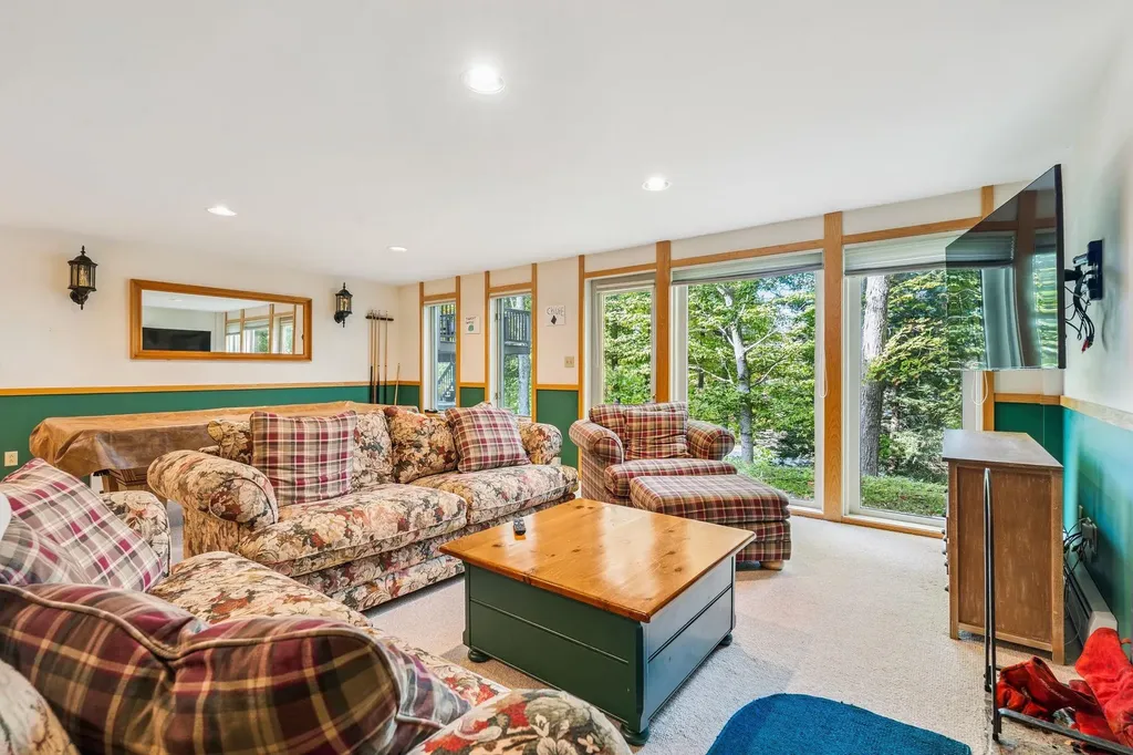 43 Hilltop Road Winhall VT 05340