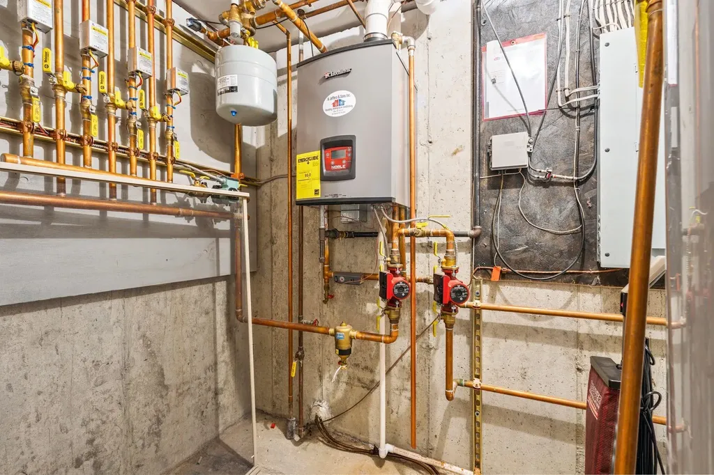 43 Hilltop Road Winhall VT 05340