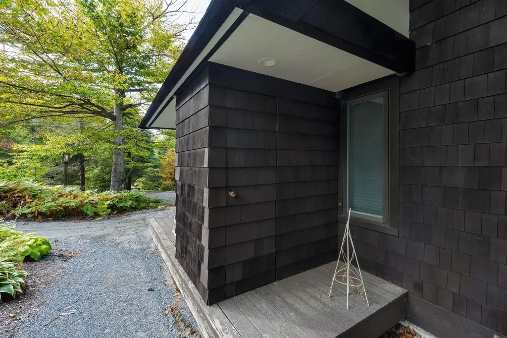 43 Hilltop Road Winhall VT 05340