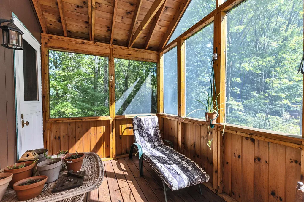 3 Ice House Lane Greenfield NH 03047