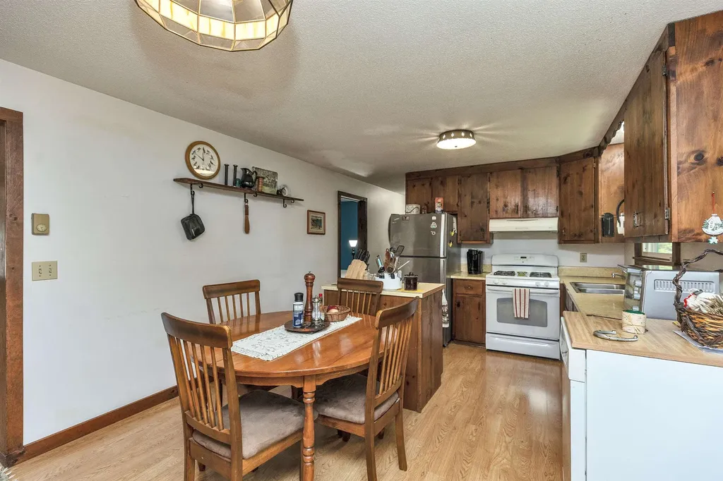 3 Ice House Lane Greenfield NH 03047