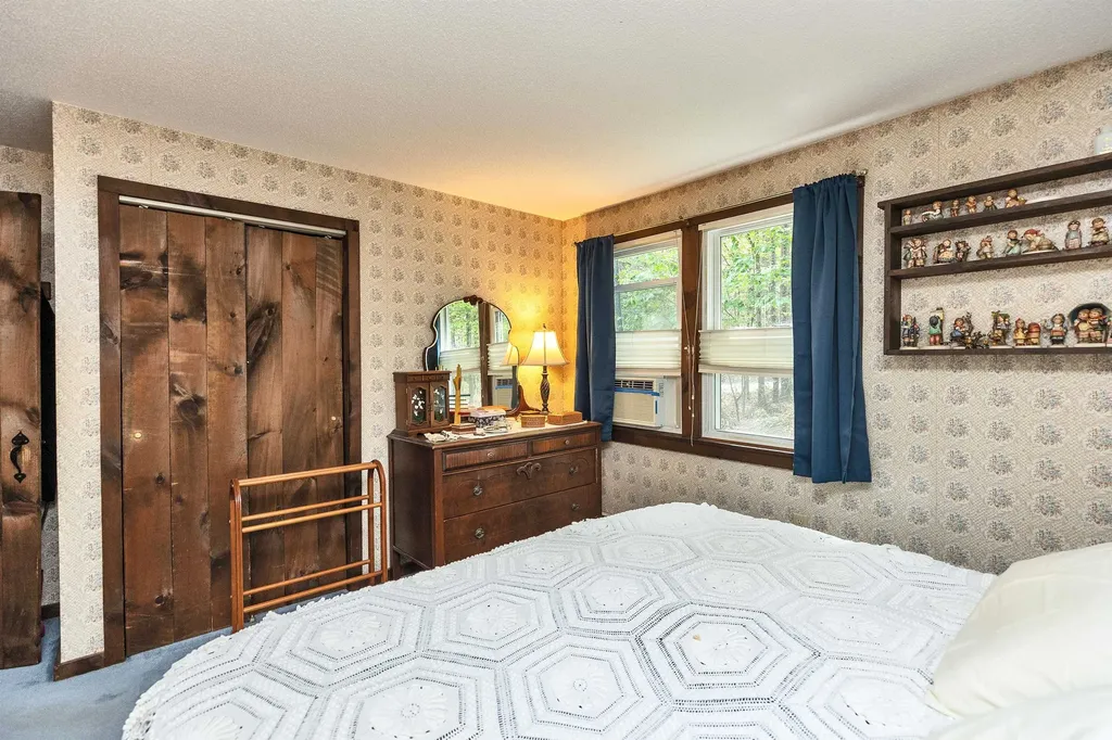 3 Ice House Lane Greenfield NH 03047