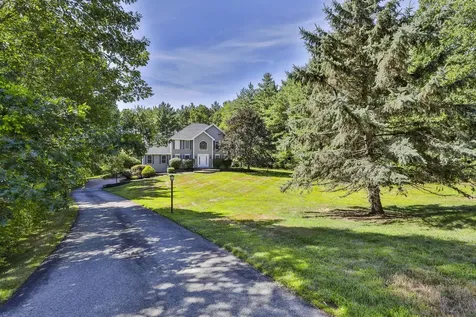 3 Hamilton Lane Salem NH 03079
