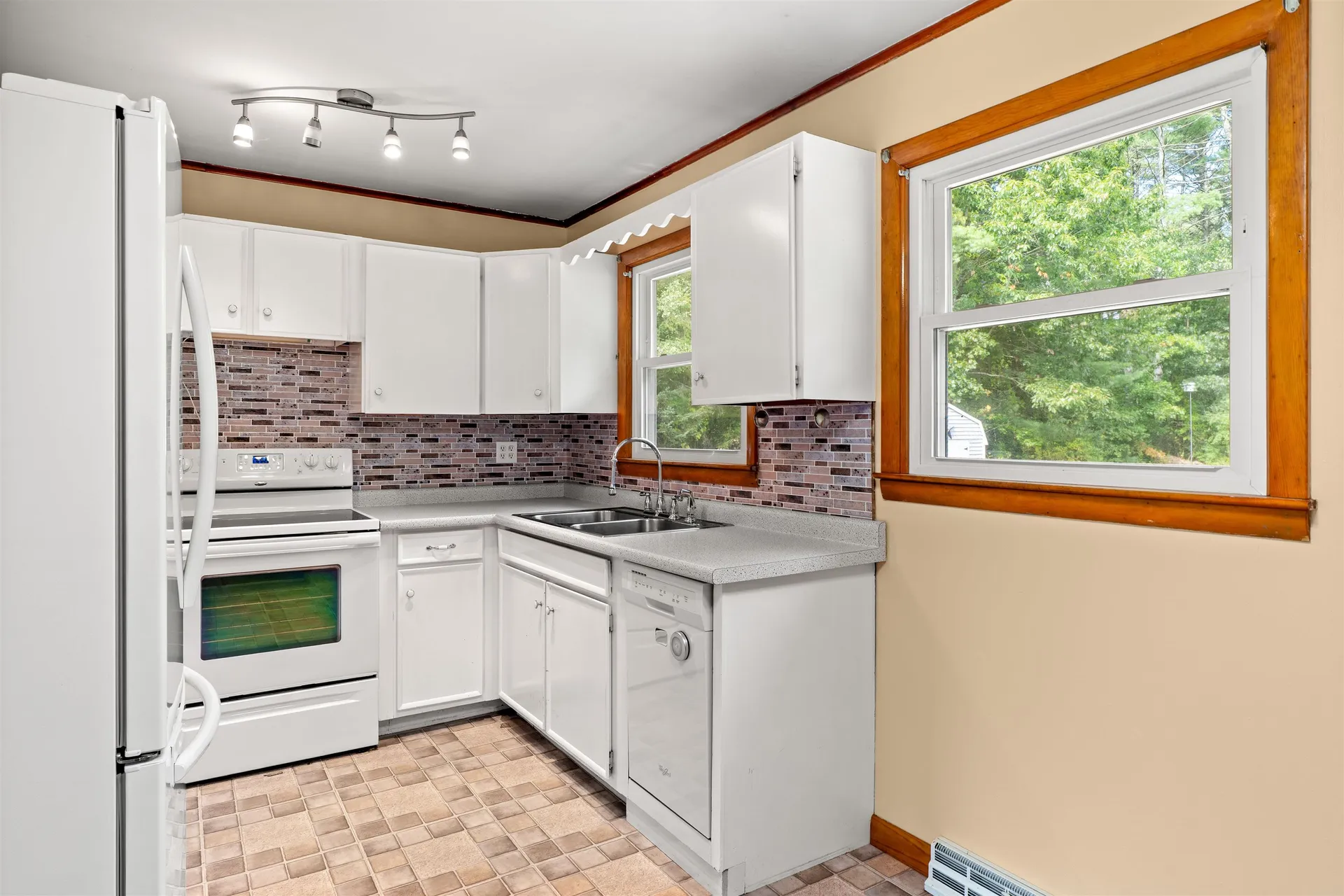 9 Pine Acres Road Allenstown NH 03275