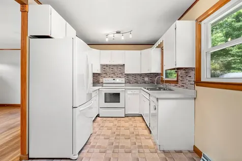 9 Pine Acres Road Allenstown NH 03275