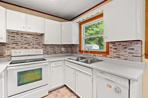 9 Pine Acres Road Allenstown NH 03275