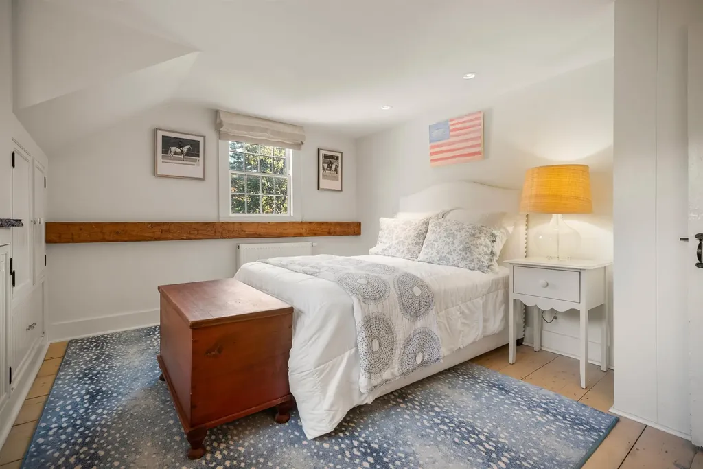 3715 Route 11 Londonderry VT 05148