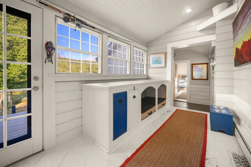 3715 Route 11 Londonderry VT 05148