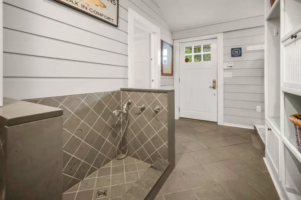 3715 Route 11 Londonderry VT 05148