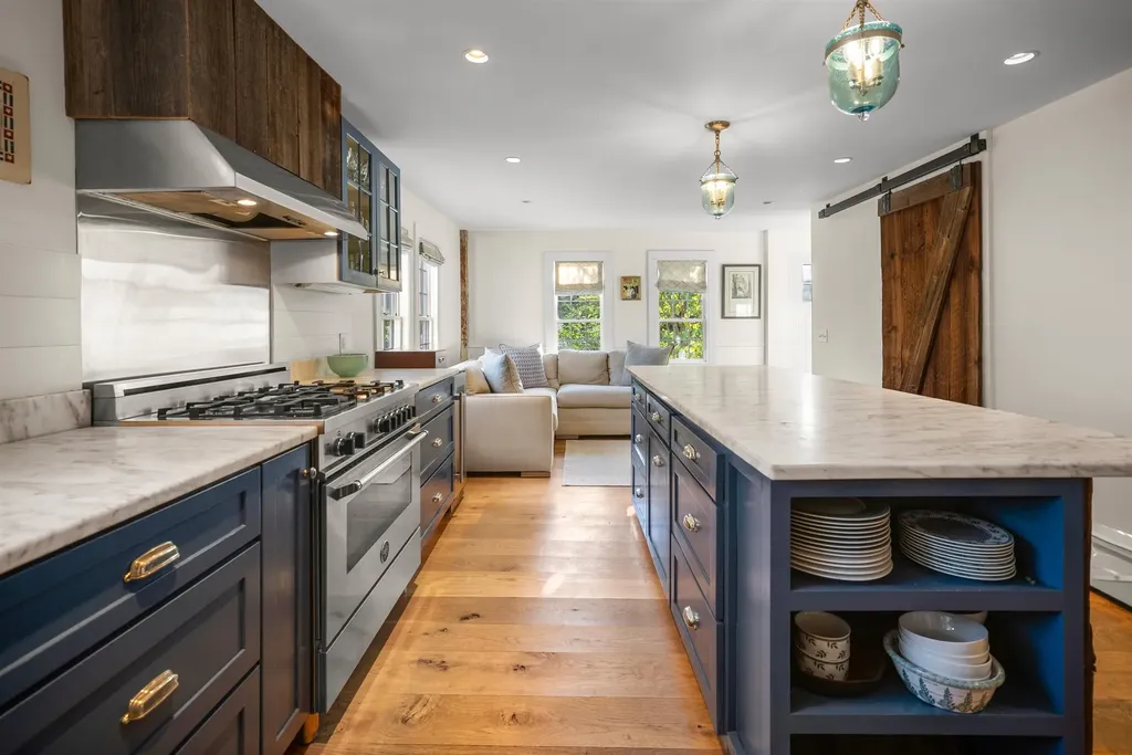 3715 Route 11 Londonderry VT 05148