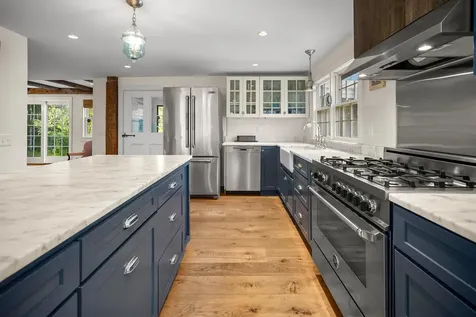 3715 Route 11 Londonderry VT 05148