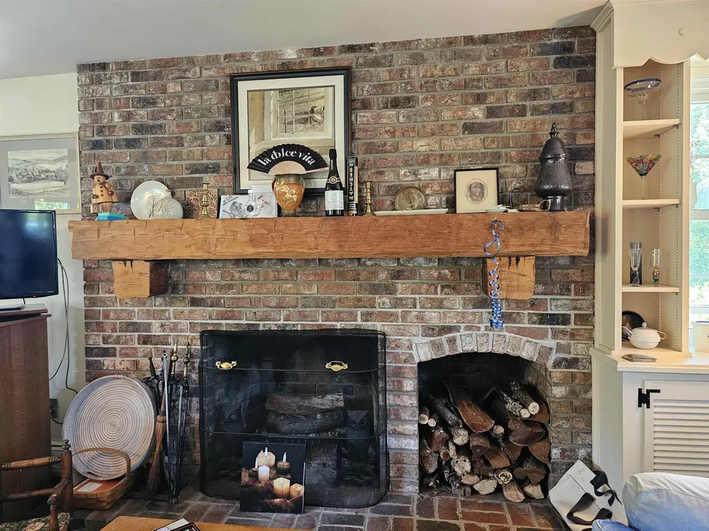 1016 Cherry Hill Springfield VT 05156