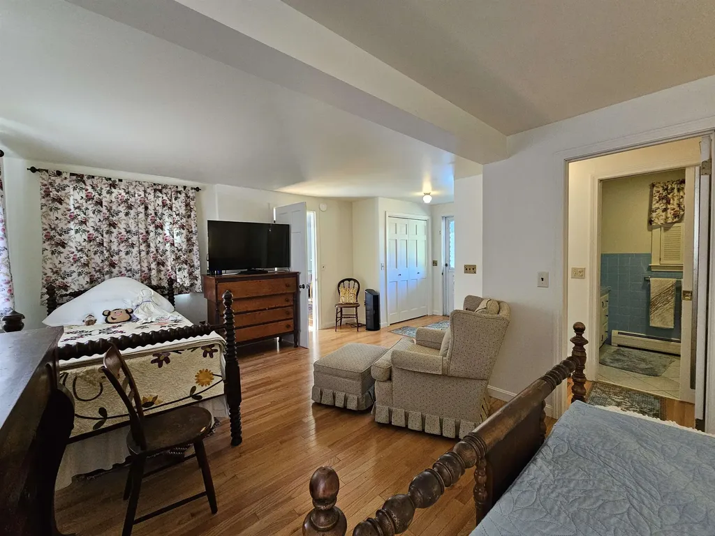 1016 Cherry Hill Springfield VT 05156