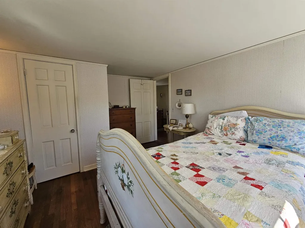 1016 Cherry Hill Springfield VT 05156