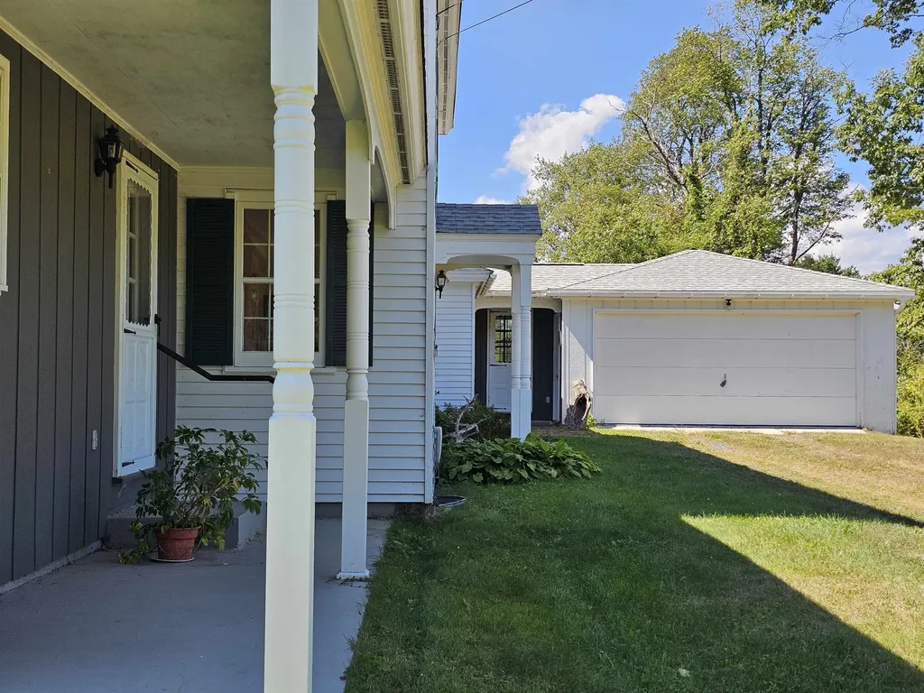 1016 Cherry Hill Springfield VT 05156