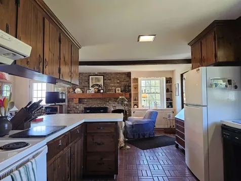 1016 Cherry Hill Springfield VT 05156