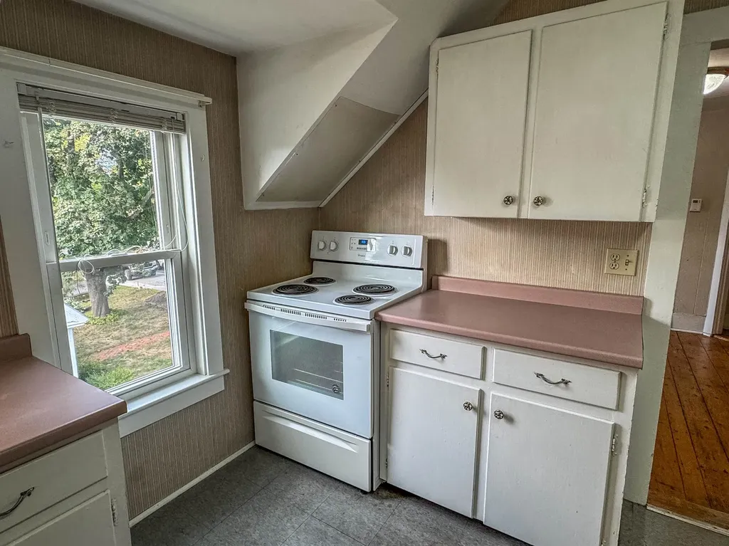 368 Court Street Keene NH 03431
