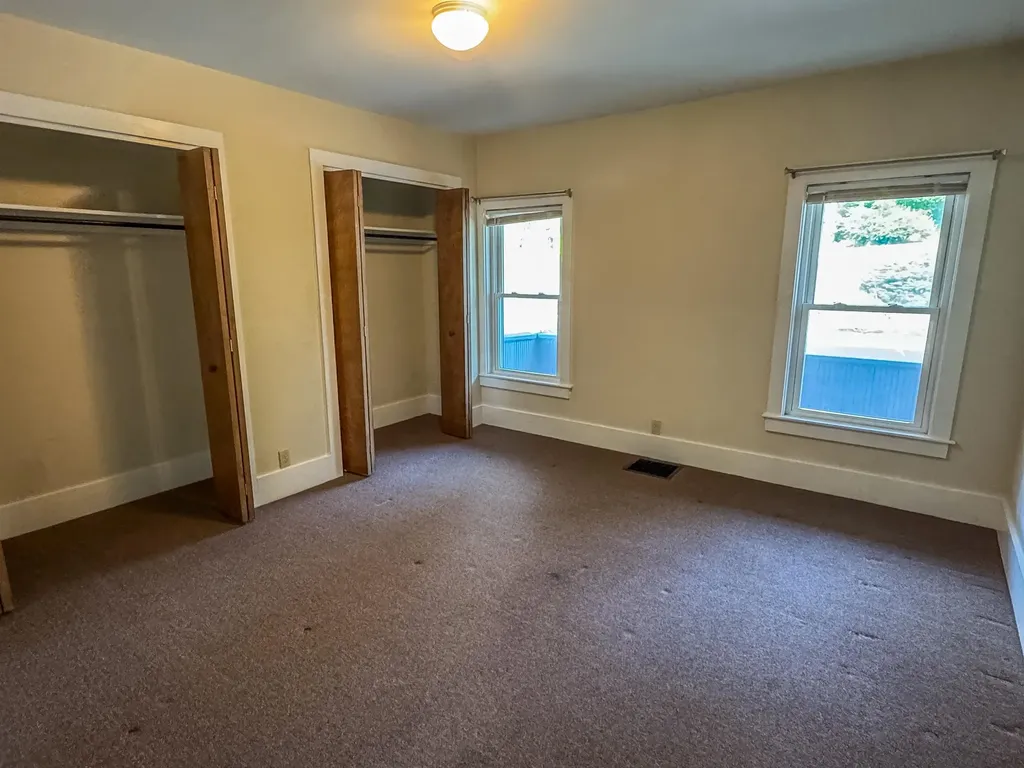368 Court Street Keene NH 03431
