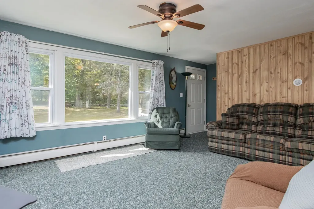 109 Shackford Corner Road Barnstead NH 03225