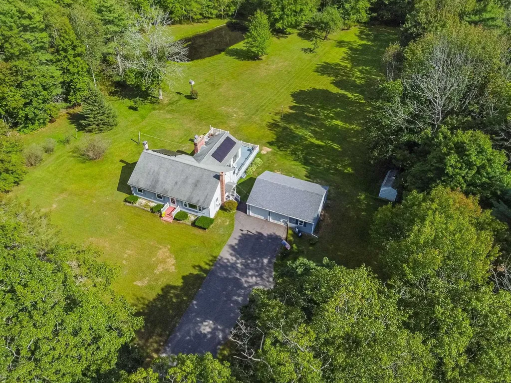 109 Shackford Corner Road Barnstead NH 03225