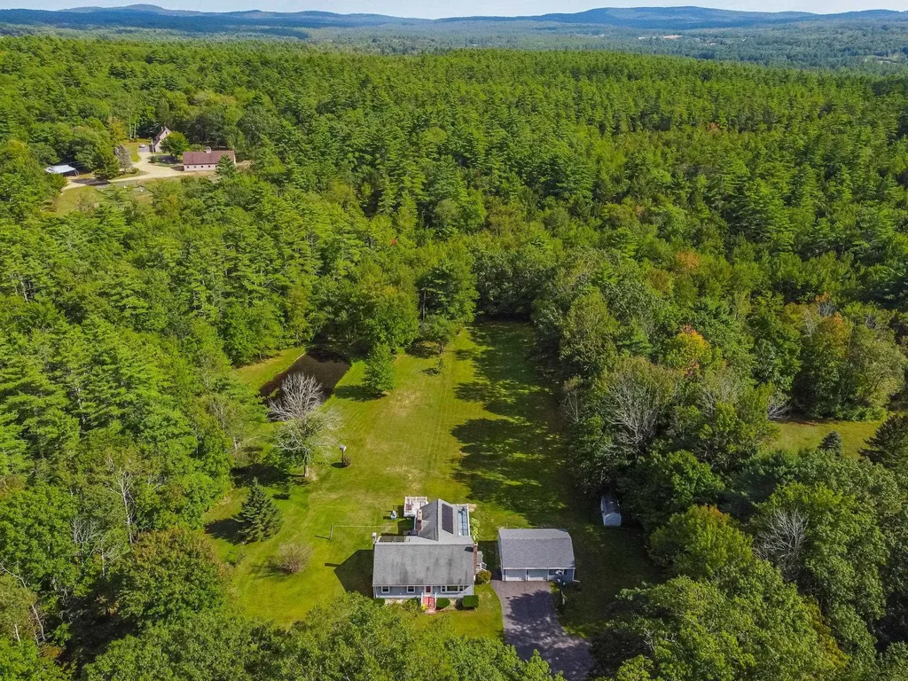 109 Shackford Corner Road Barnstead NH 03225