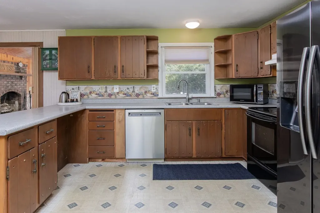 109 Shackford Corner Road Barnstead NH 03225