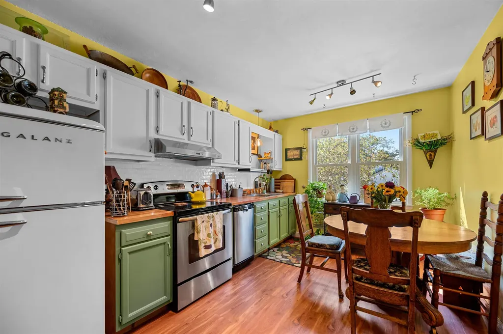 82 Moretown Common Road Moretown VT 05660