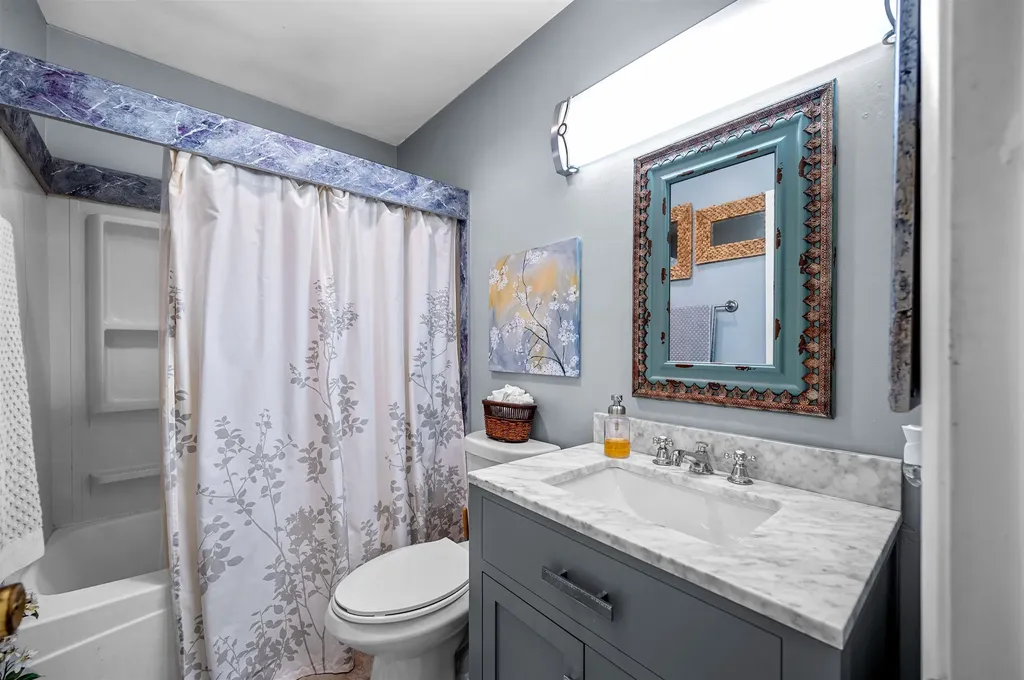 82 Moretown Common Road Moretown VT 05660