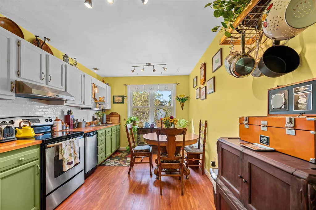 82 Moretown Common Road Moretown VT 05660