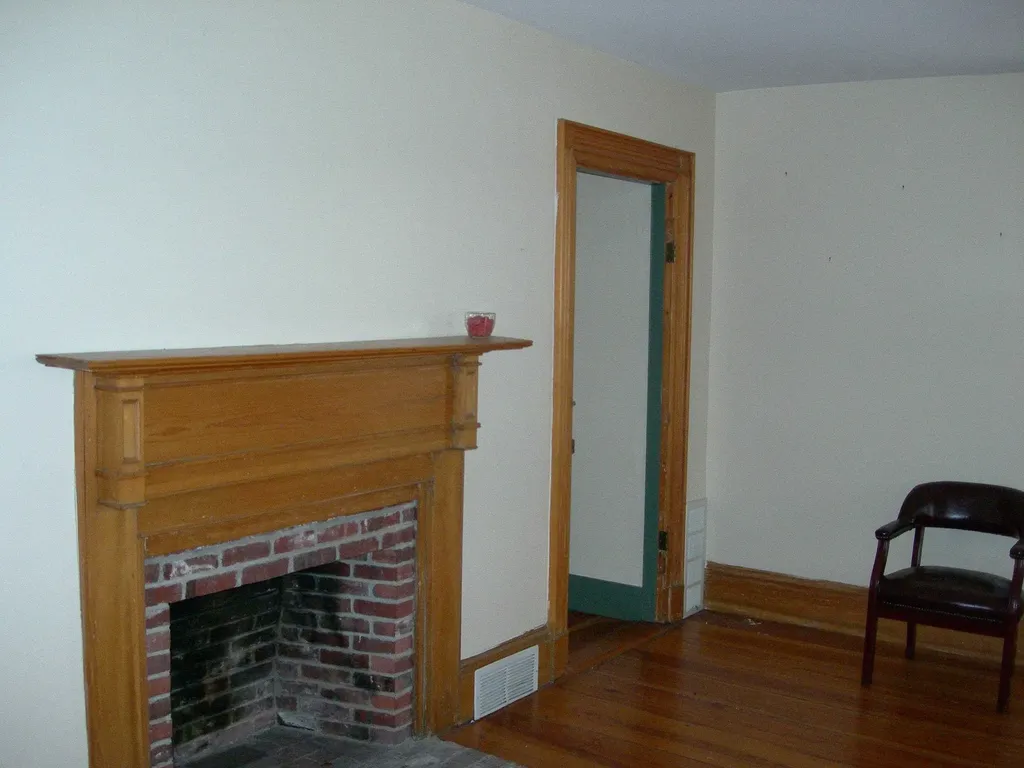 225 Eddy Road Manchester NH 03102