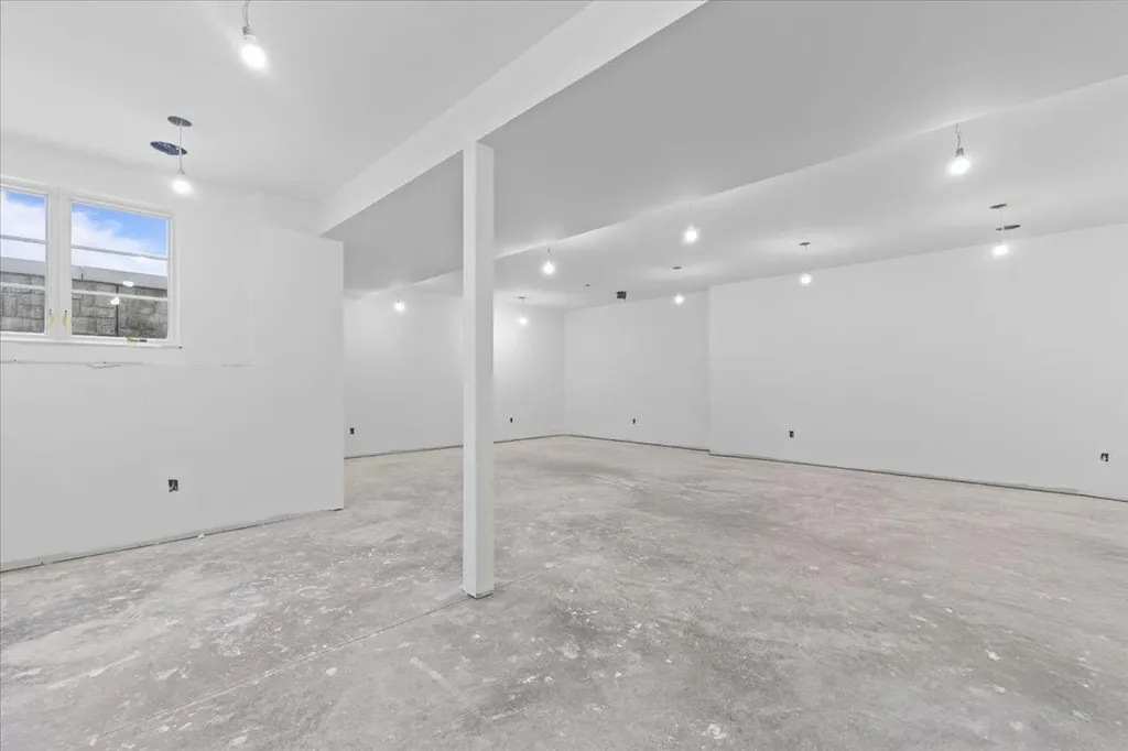 24 River's Edge Lane Stowe VT 05672