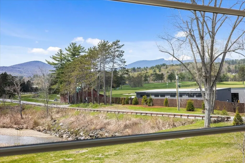24 River's Edge Lane Stowe VT 05672