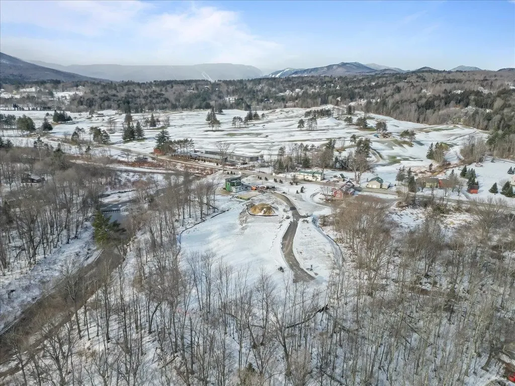 24 River's Edge Lane Stowe VT 05672