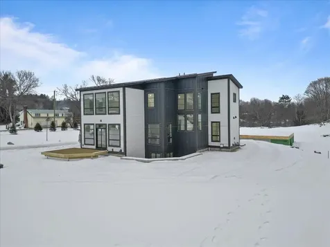 24 River's Edge Lane Stowe VT 05672