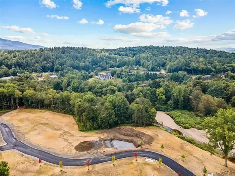 24 River's Edge Lane Stowe VT 05672