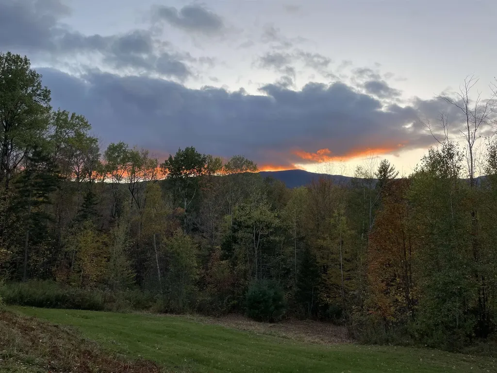 136 Old Quarry Road Fayston VT 05673