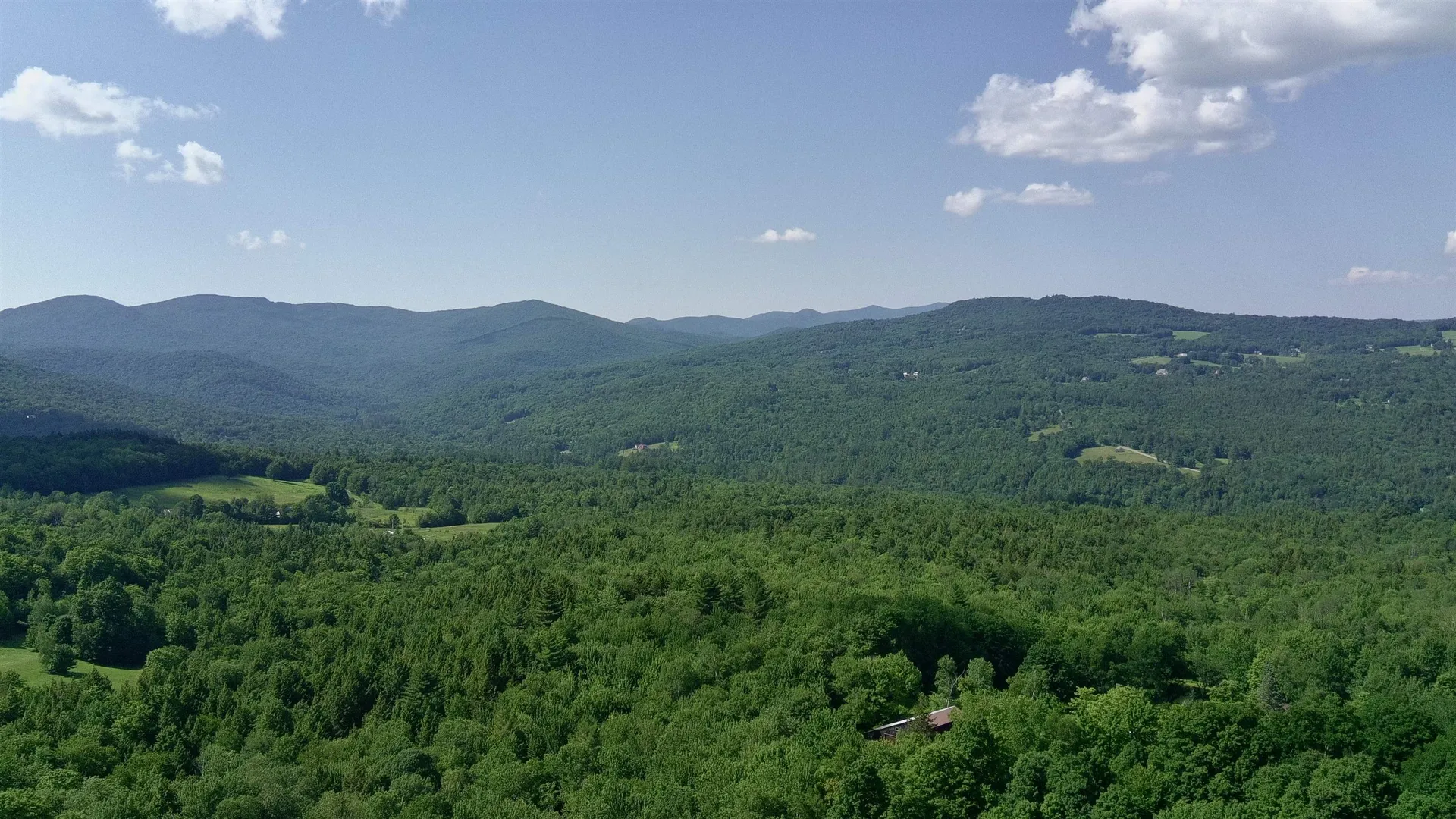 136 Old Quarry Road Fayston VT 05673