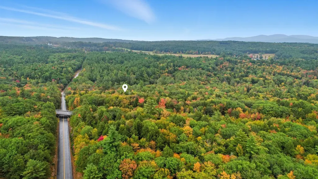 Gulf Road Sanbornton NH 03269