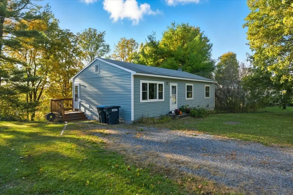 39 Booth Woods Vergennes VT 05491