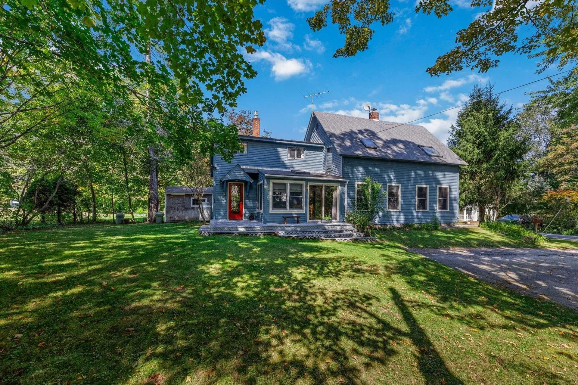 8 Wallace Street Antrim NH 03440