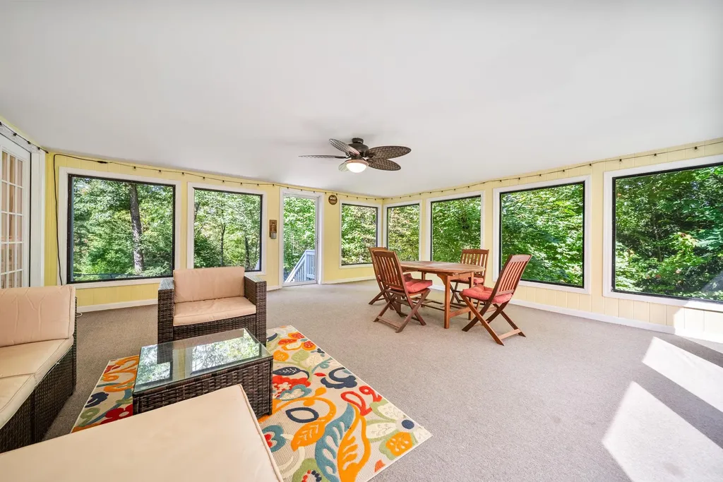 13 Cob Road Bow NH 03304