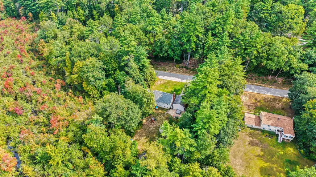 13 Cob Road Bow NH 03304