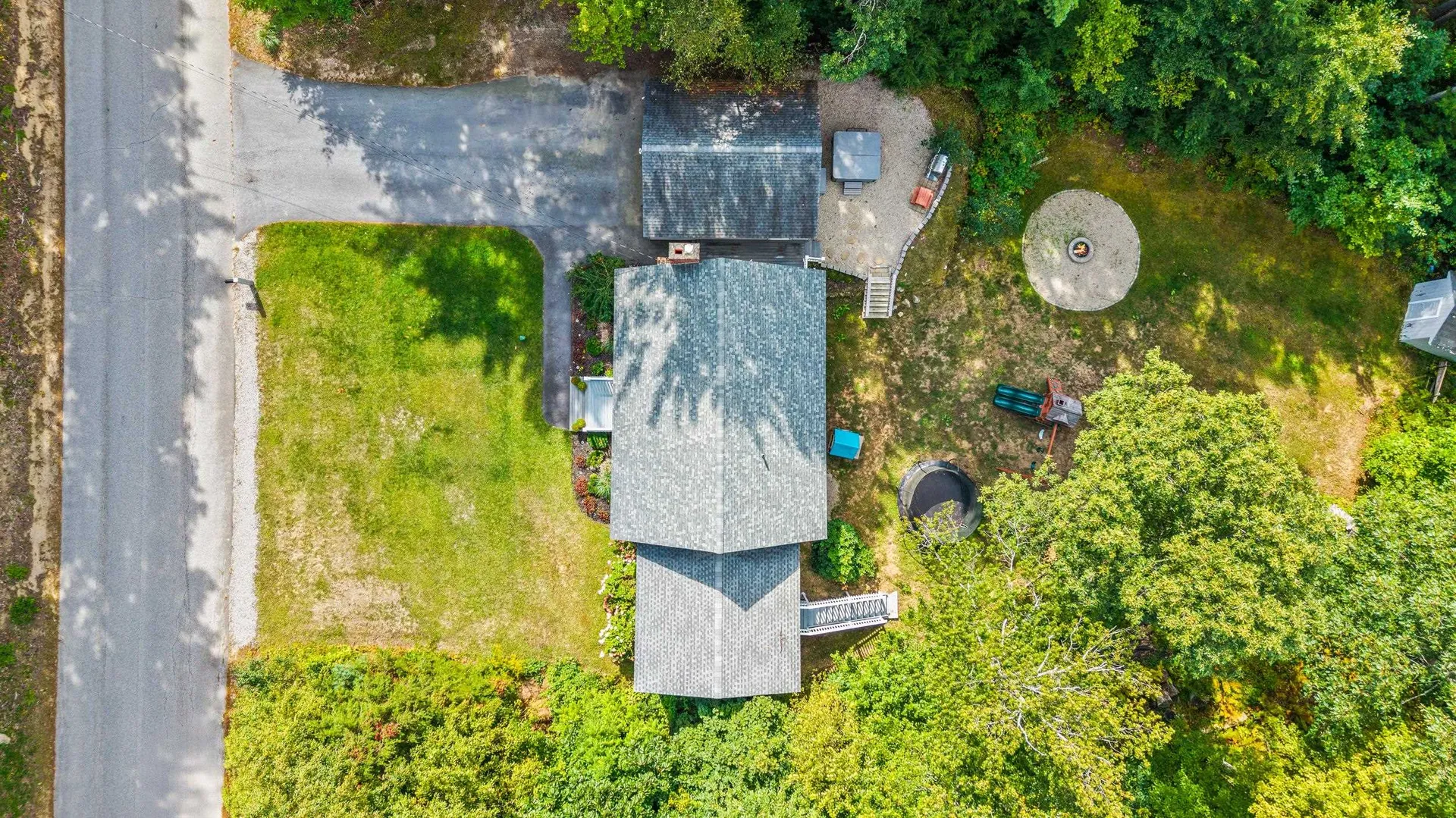 13 Cob Road Bow NH 03304