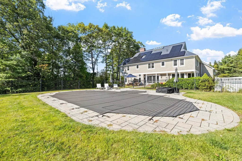 85 Foley Road Chesterfield NH 03443