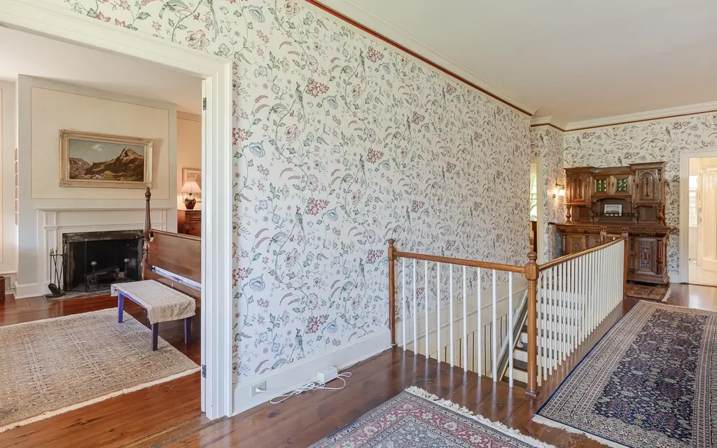 31 Wentworth Road Walpole NH 03608