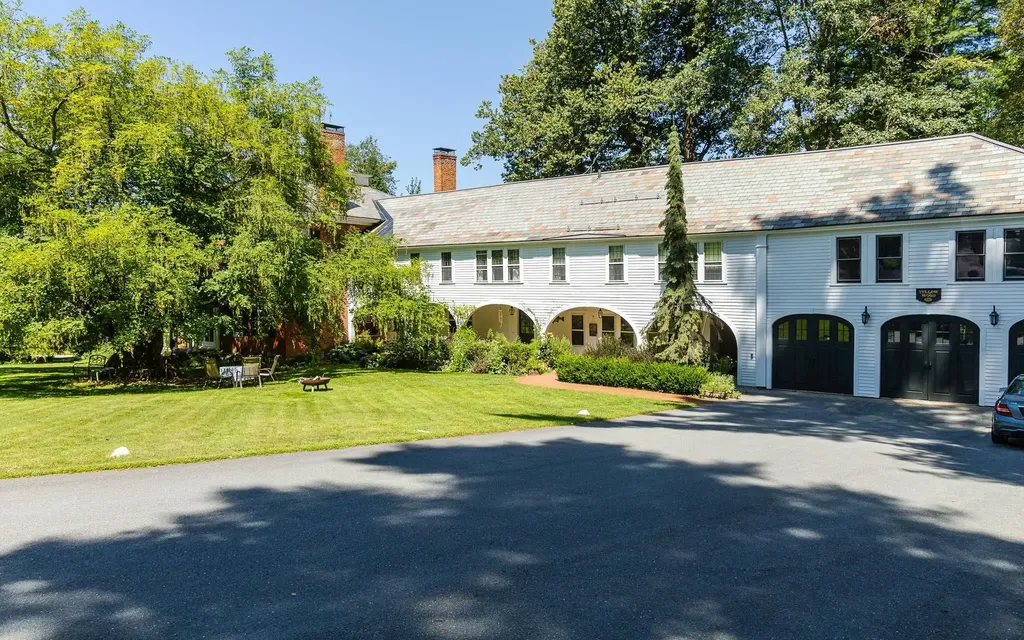 31 Wentworth Road Walpole NH 03608