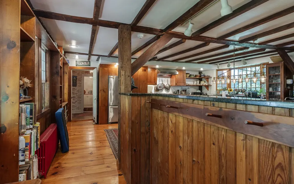 31 Wentworth Road Walpole NH 03608