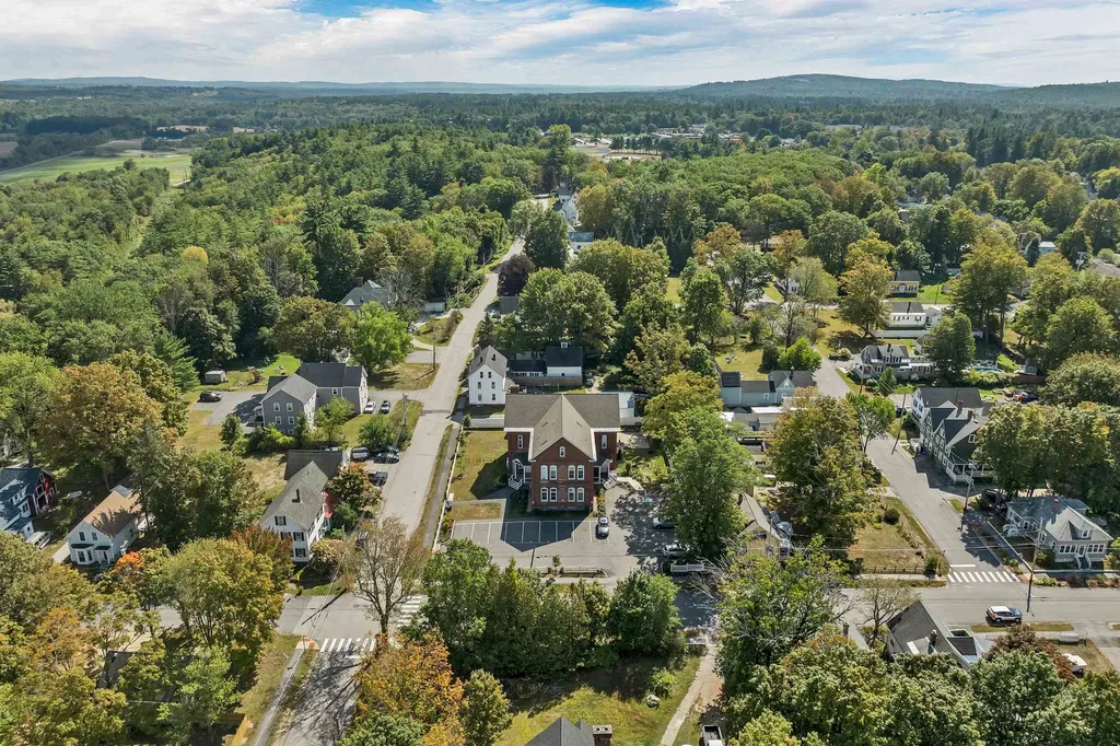 12 Cross Street Concord NH 03303